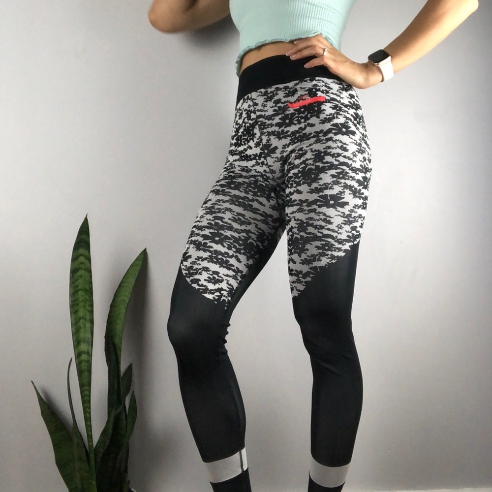 Adidas Stella McCartney Essential Seamless Legging